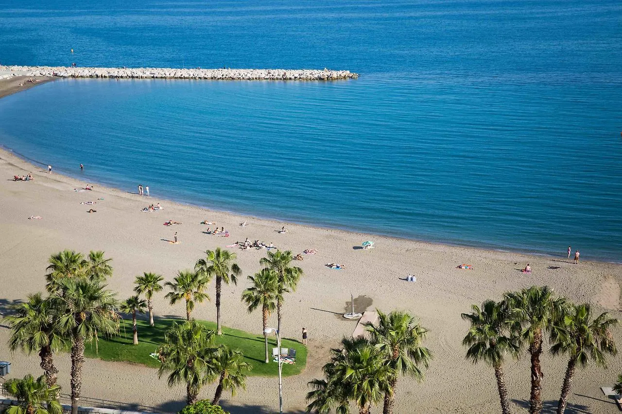 Holidays2Malaga Malagueta Beach Apartment